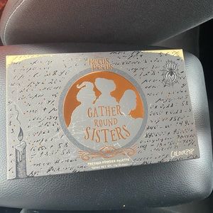 Colourpop hocus pocus palette